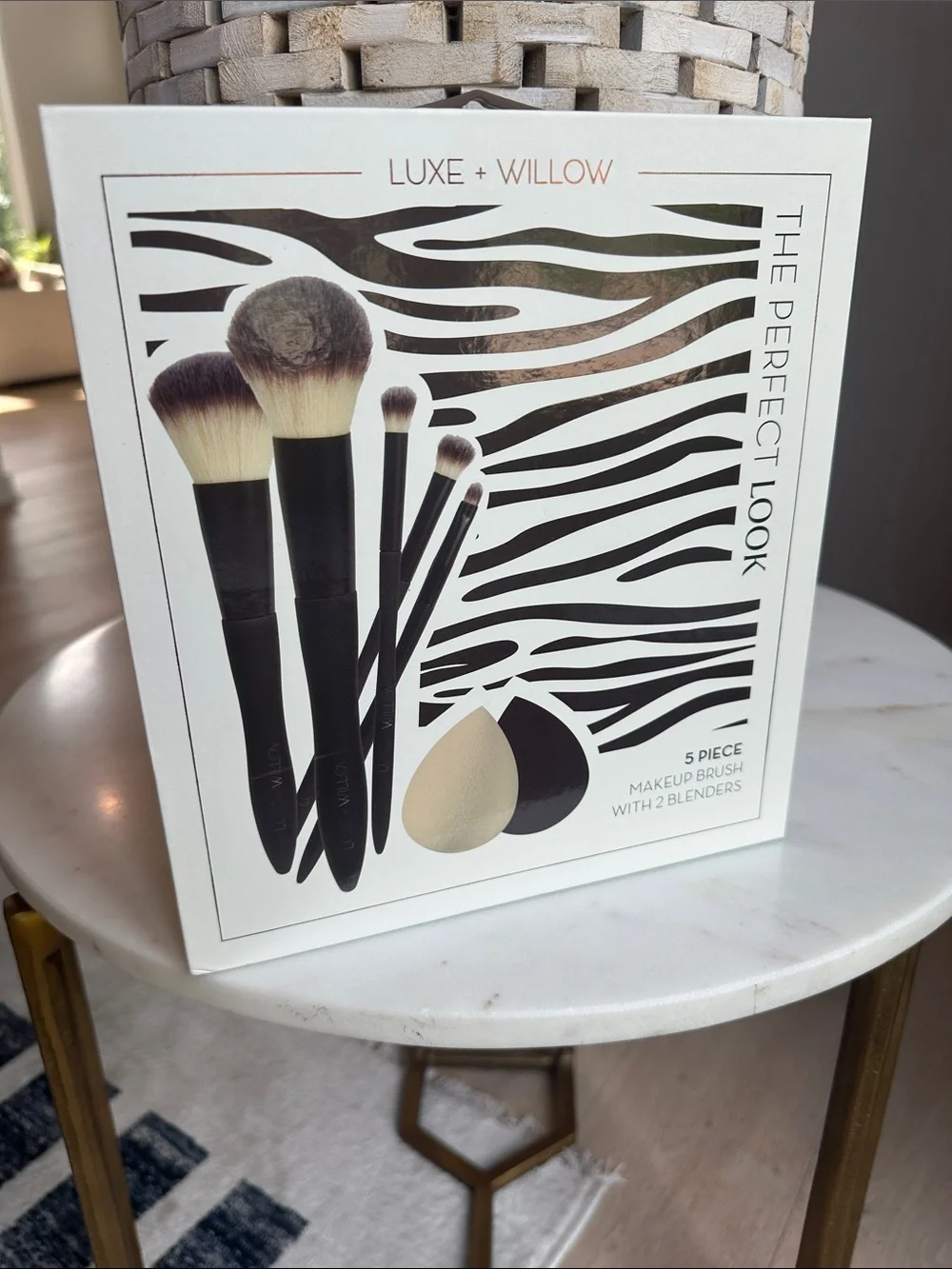 Luxe + Willow The Perfect Look 5-Piece Makeup Brush Set in Black